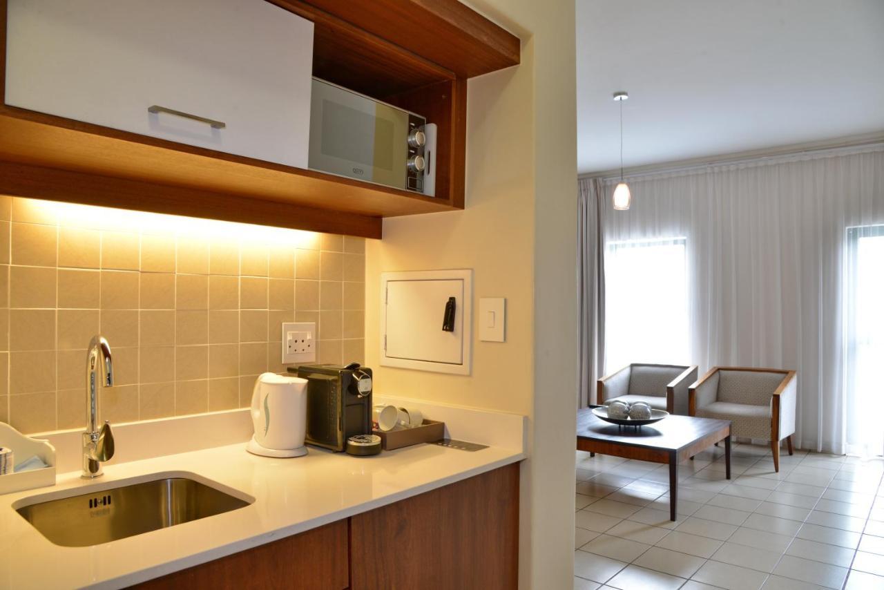 City Lodge Hotel Eastgate โจฮันเนสเบิร์ก ภายนอก รูปภาพ